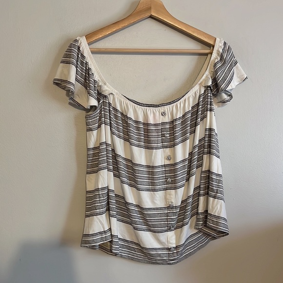 Torrid Plus Size Super Soft Knits Multi Stripe Off Shoulder Crop Top - Picture 4 of 4